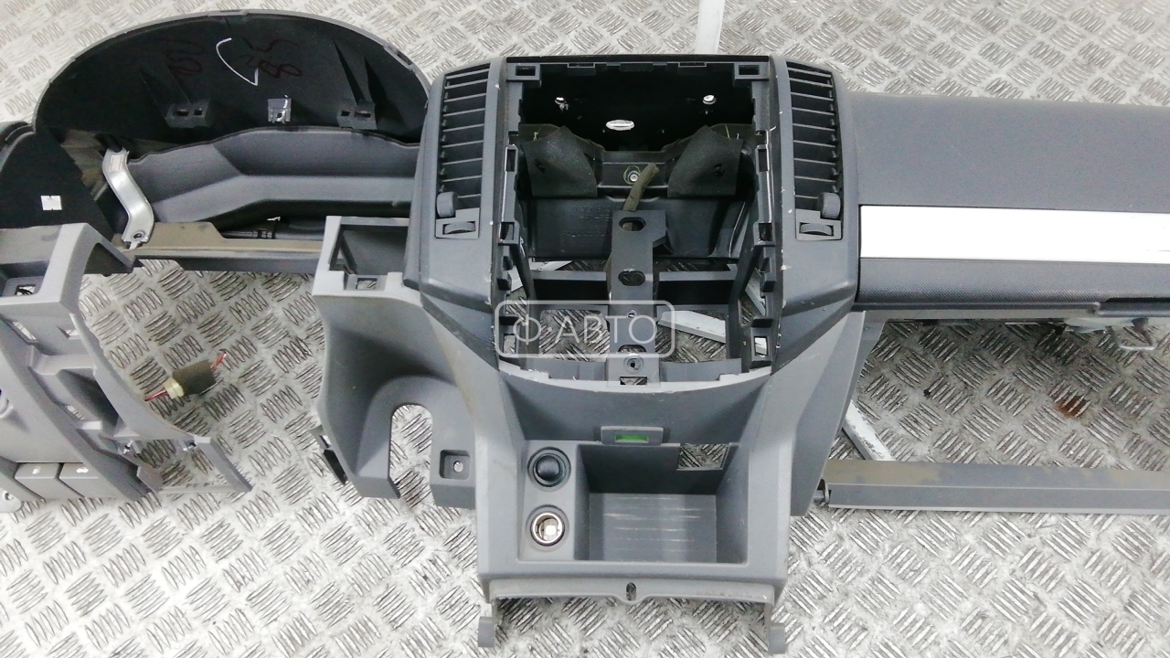 Торпедо (панель передняя) Ford Ranger 1 купить в Беларуси