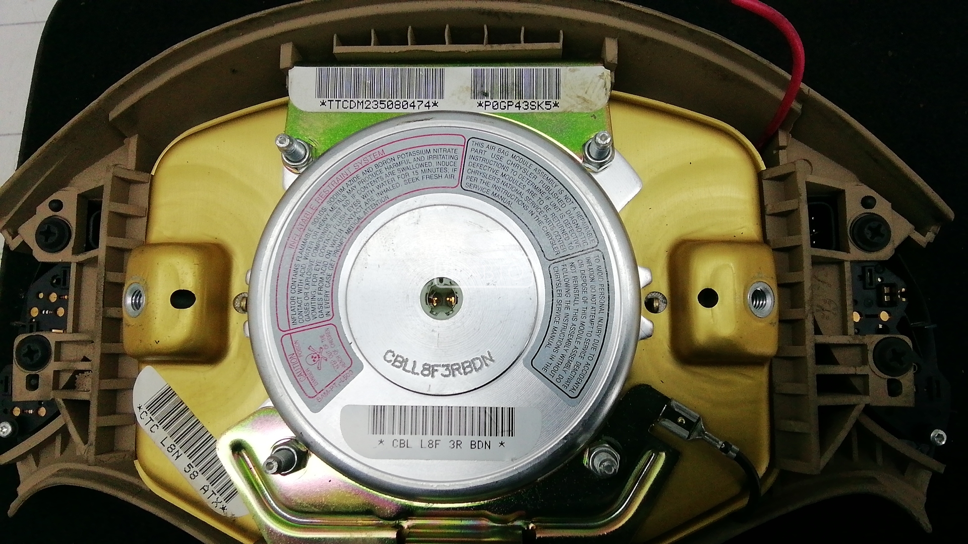 Подушка безопасности в рулевое колесо Chrysler Voyager 4 купить в Беларуси