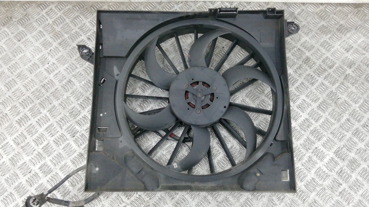 Вентилятор радиатора основного - Jaguar XF (2007-2016)