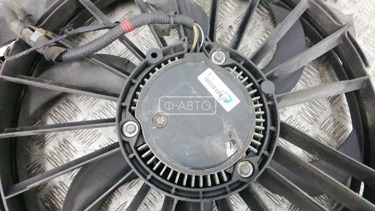 Вентилятор радиатора основного Jaguar XF X250 купить в Беларуси