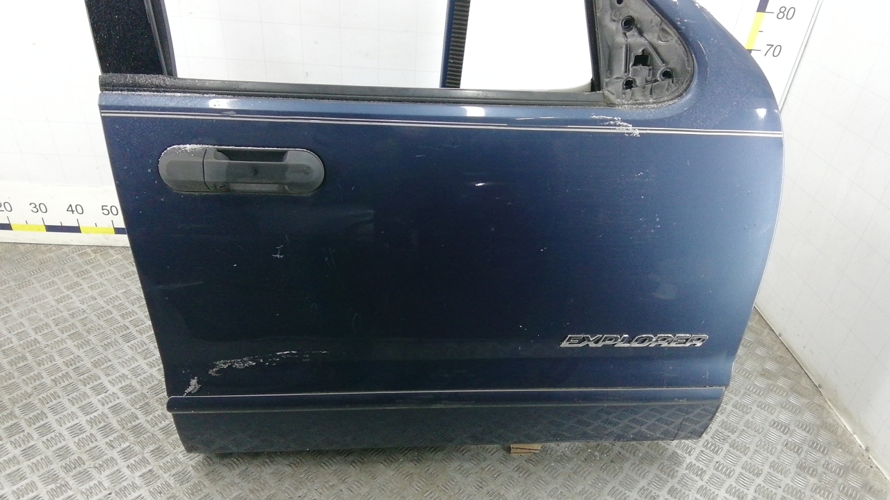 Дверь передняя правая Ford Explorer 1 купить в России