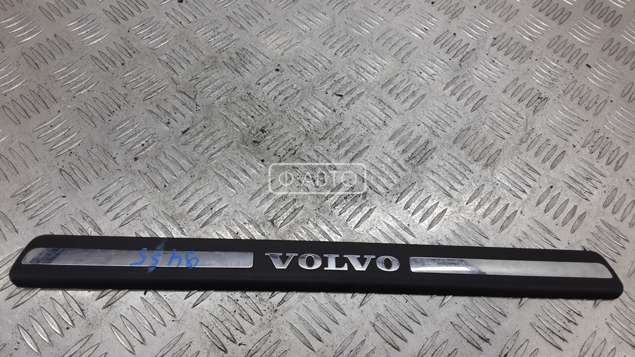 Накладка декоративная на порог левая Volvo V70 2 купить в Беларуси