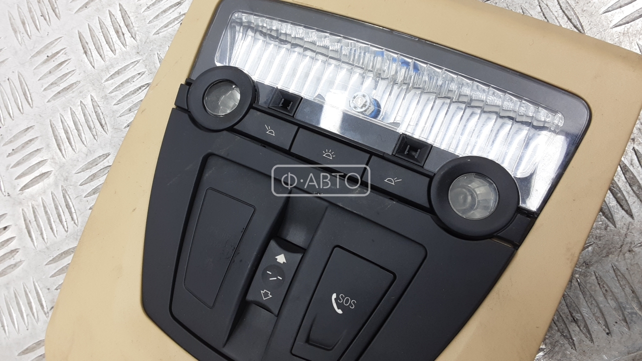 Плафон салонный BMW X3 (E83) купить в России