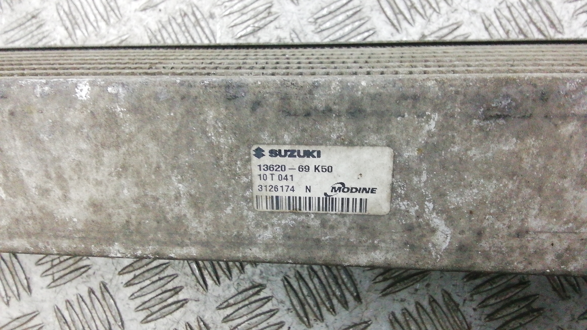 Интеркулер (радиатор интеркулера) Suzuki SX4 1 купить в России