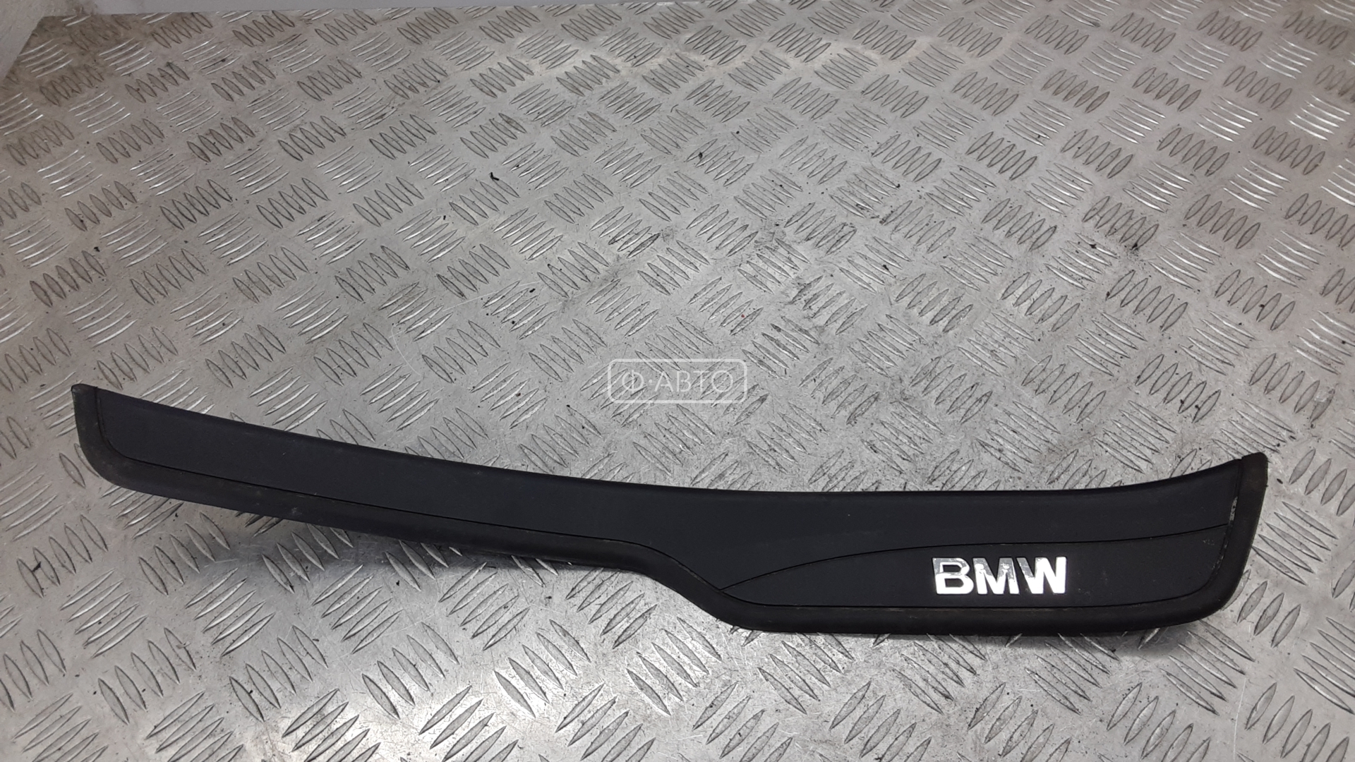 Накладка декоративная на порог правая BMW 3-Series (E46) купить в России
