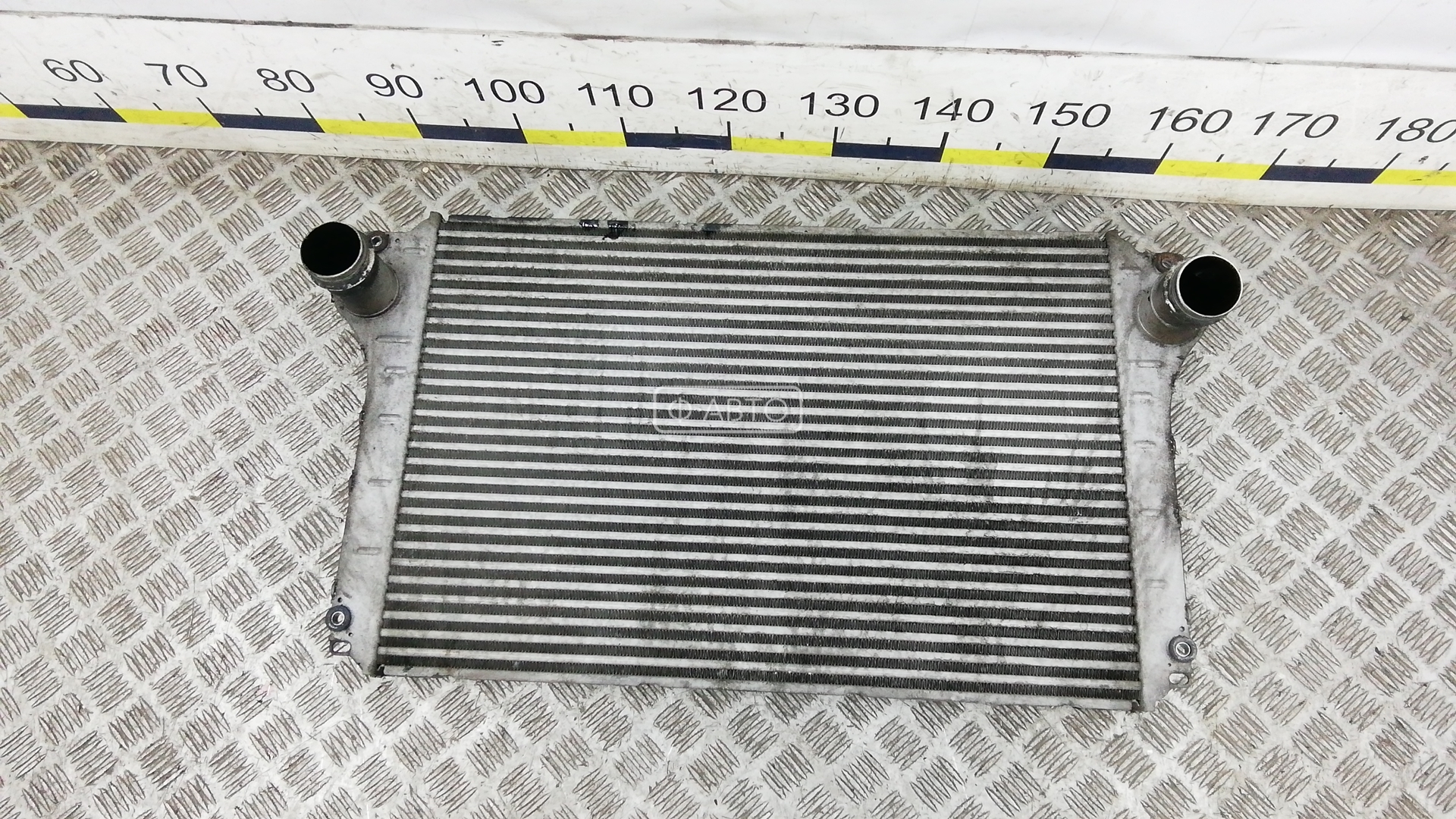 Радиатор интеркулера - Toyota Avensis T25 (2003-2008)