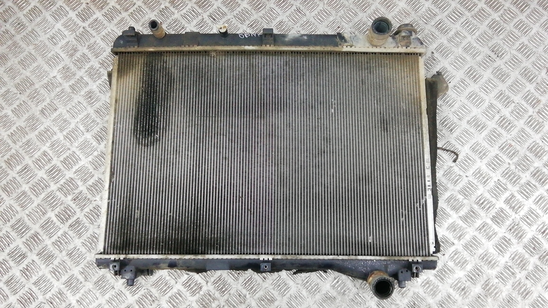 Радиатор системы охлаждения SUZUKI GRAND VITARA