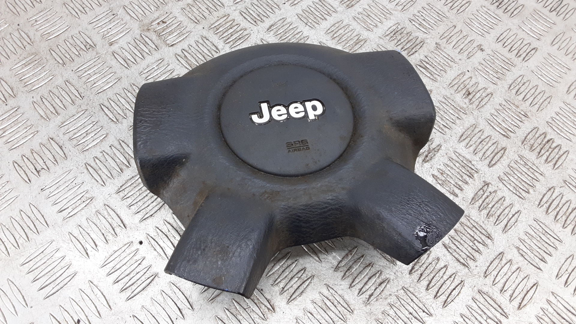 Подушка безопасности (Airbag) водителя - Jeep Cherokee 3 KJ (2002-2007)