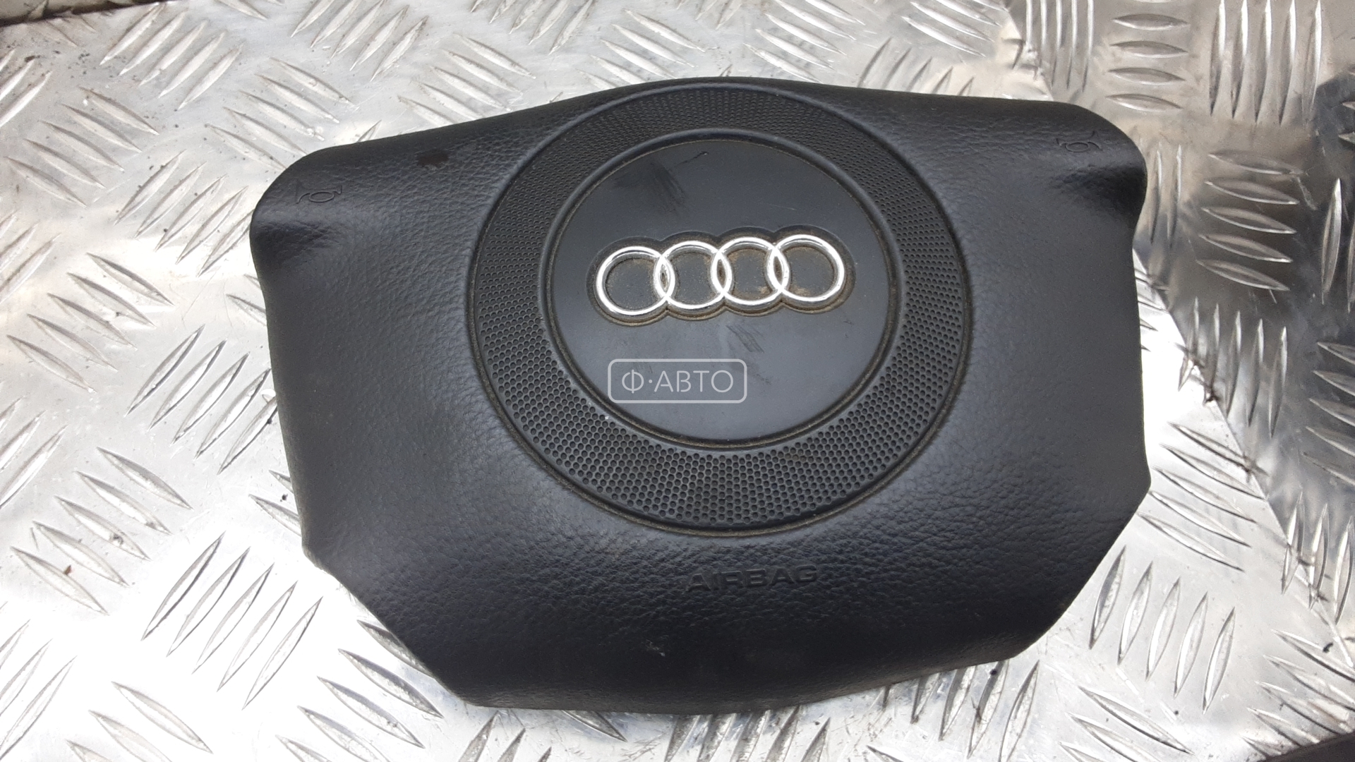 Подушка безопасности в рулевое колесо Audi A6 C5 купить в России
