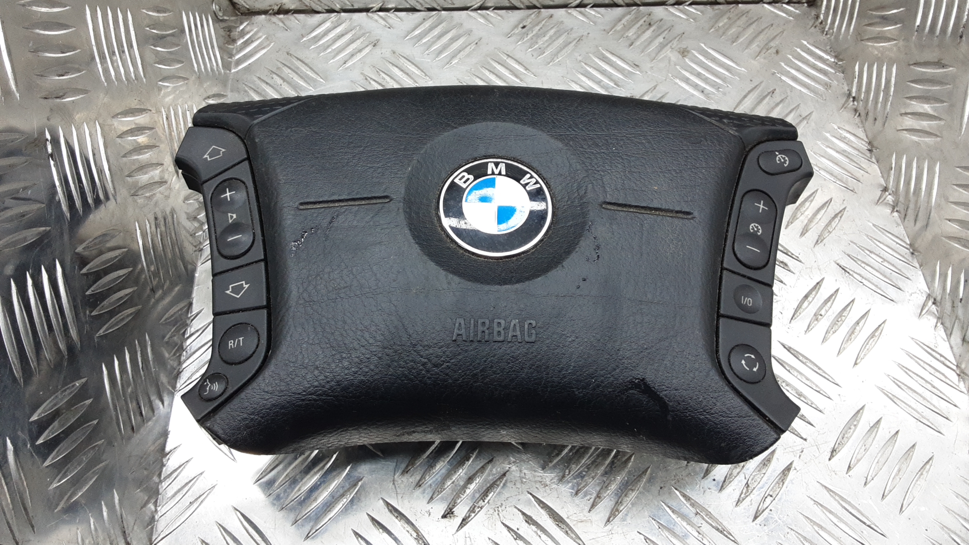 Подушка безопасности (Airbag) водителя - BMW X5 E53 (1999-2006)
