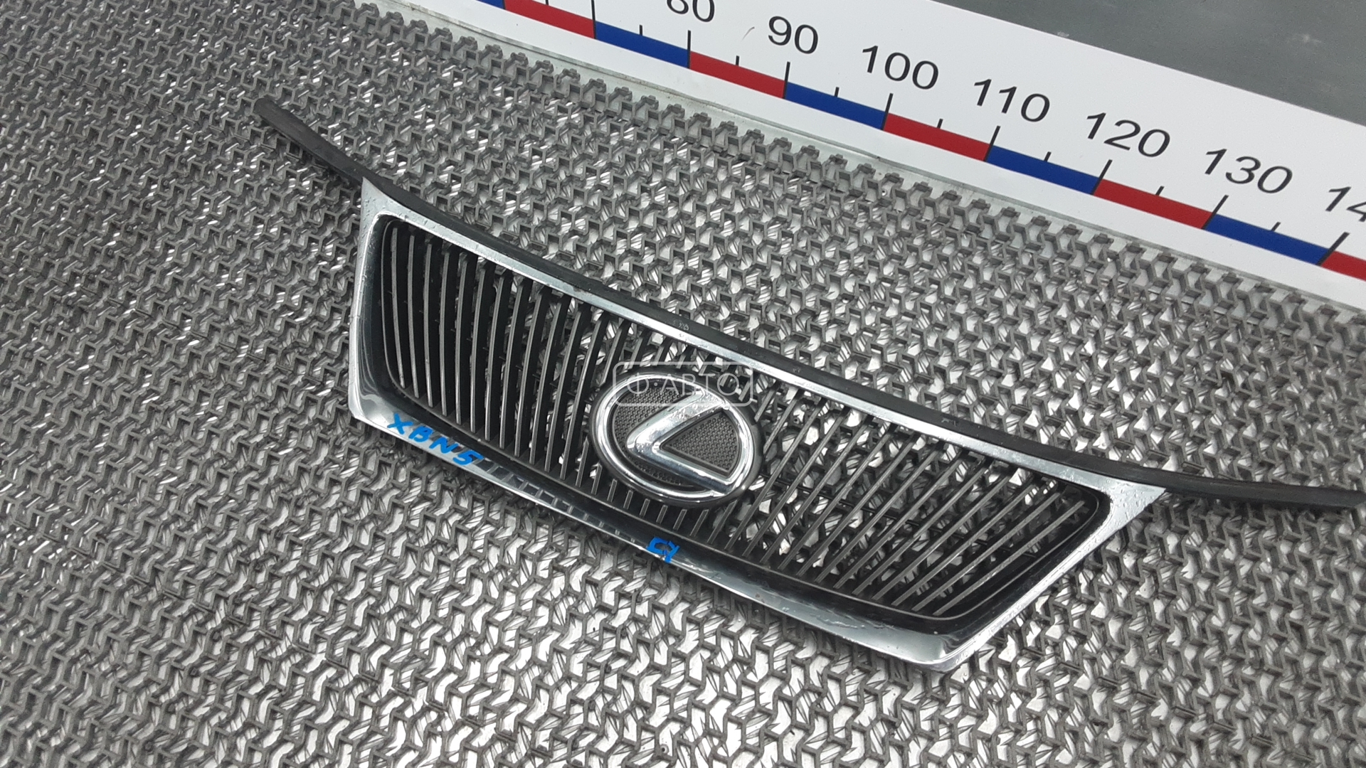 Решетка радиатора Lexus LS 4 (USF40) купить в России