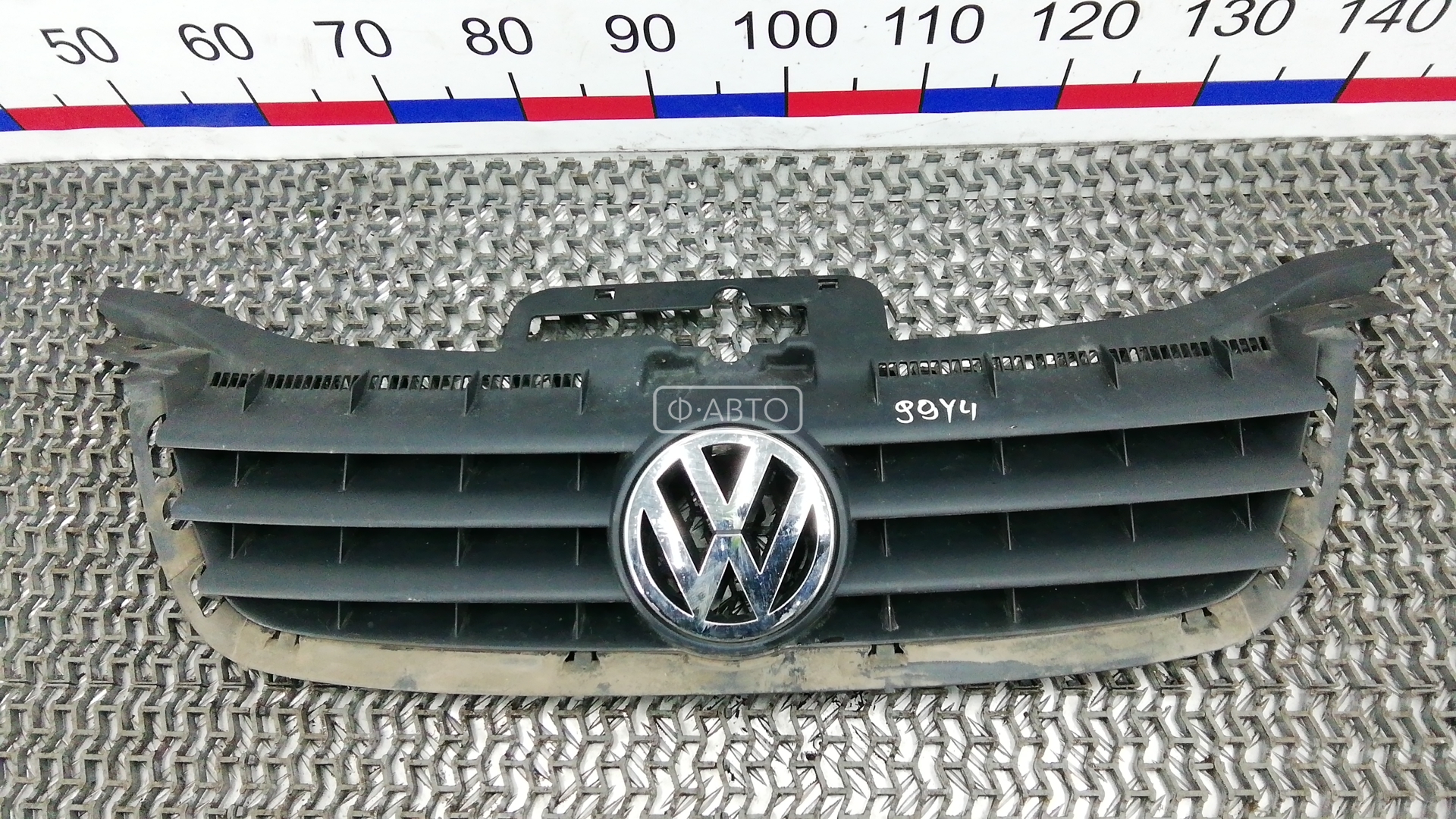 Решетка радиатора Volkswagen Touran 1 купить в России