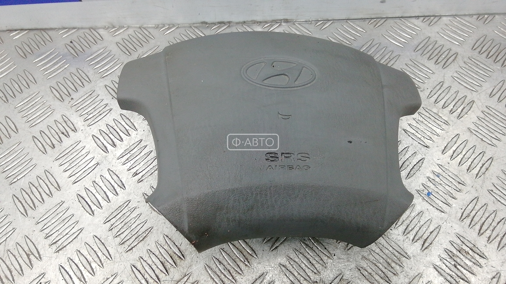 Подушка безопасности (Airbag) водителя - Hyundai Terracan (2001-2006)