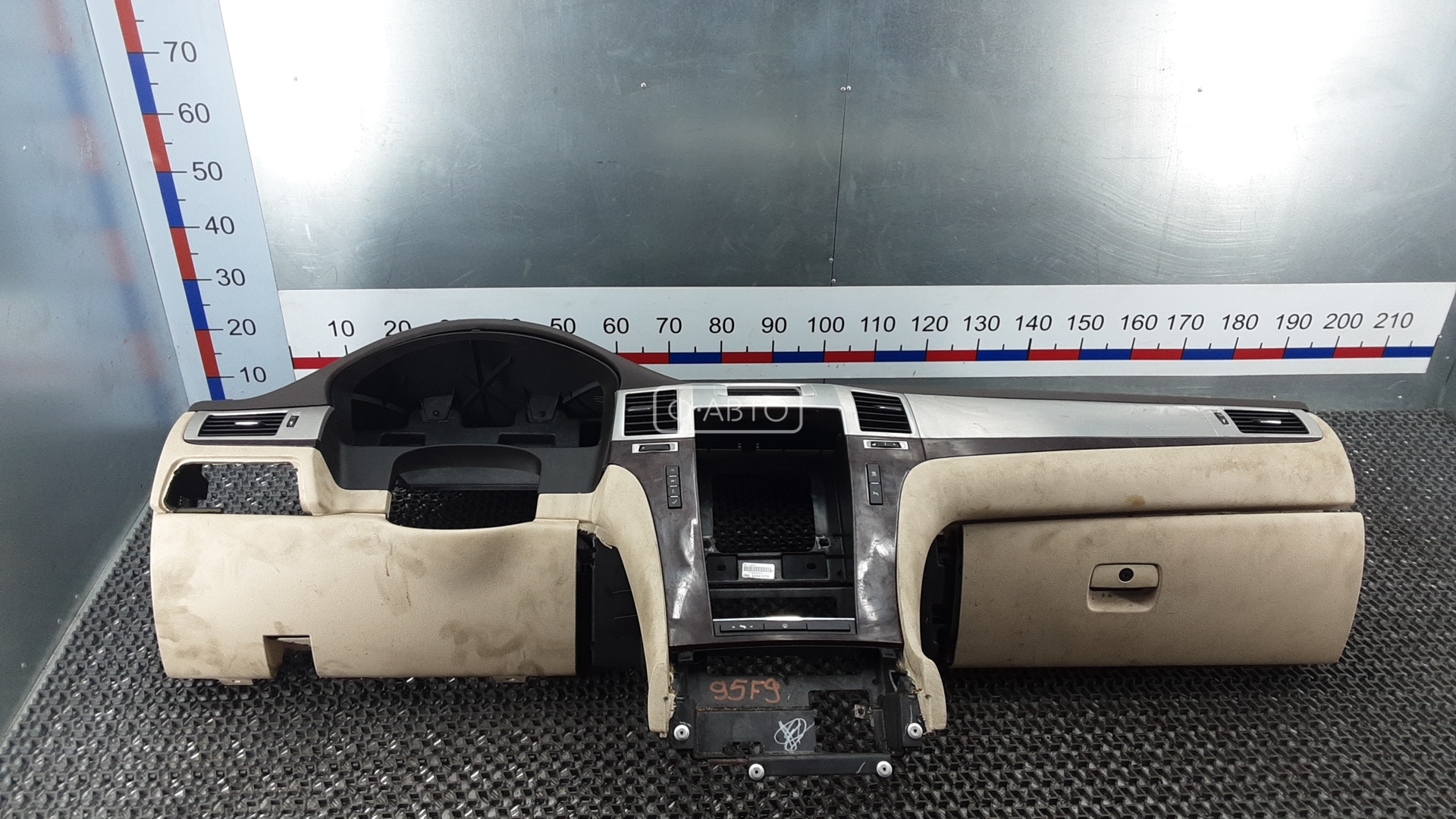 Торпедо (панель передняя) Cadillac Escalade 1 купить в Беларуси