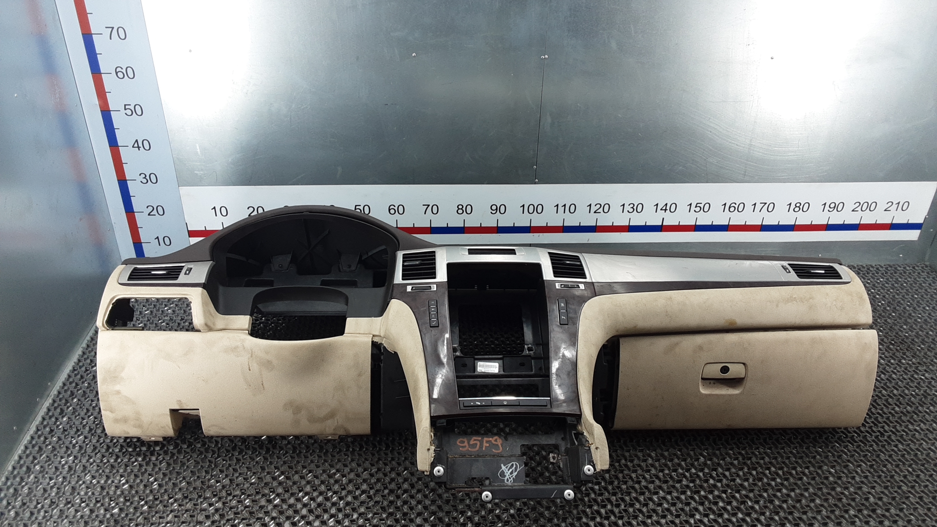 Торпедо (панель передняя) Cadillac Escalade 1 купить в России