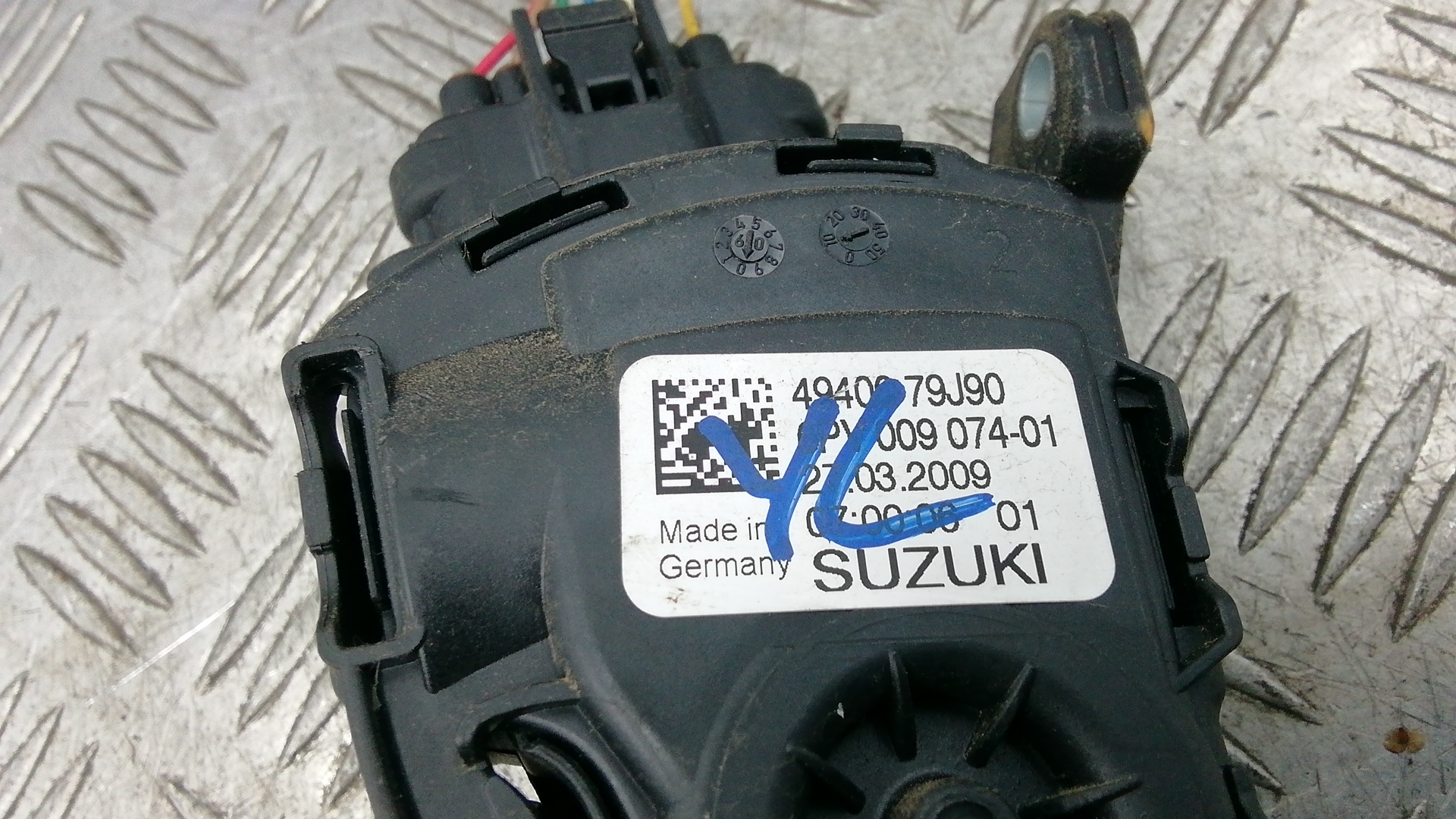 Педаль газа Suzuki SX4 1 купить в России