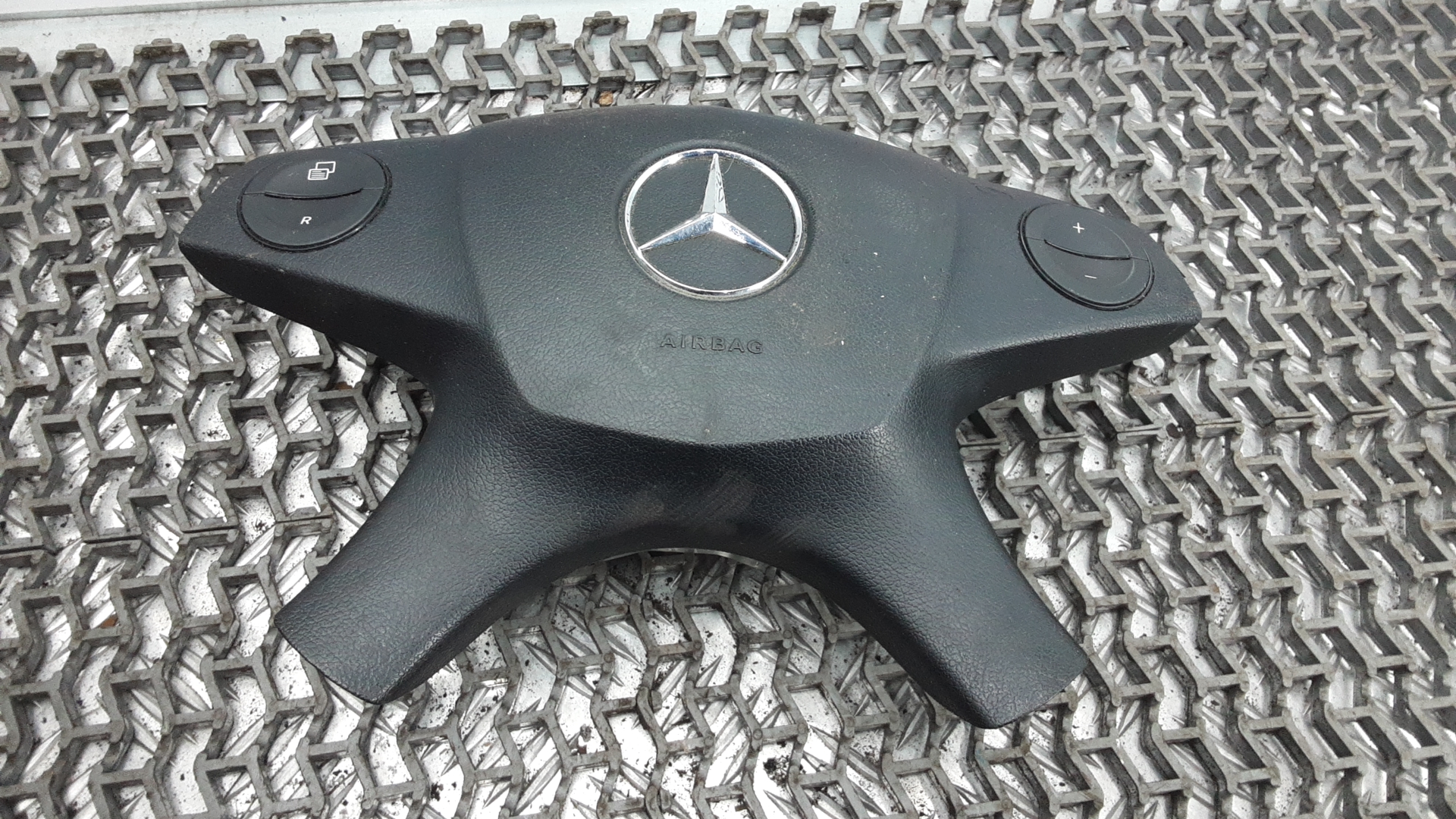 Подушка безопасности в рулевое колесо Mercedes C-Class (W204) купить в России