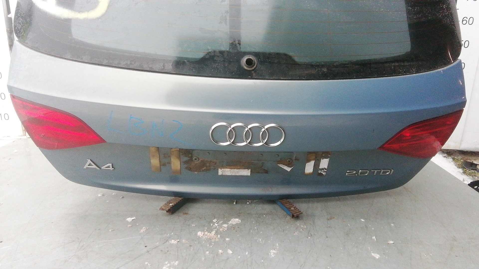 Крышка (дверь) багажника Audi A4 B8 купить в России