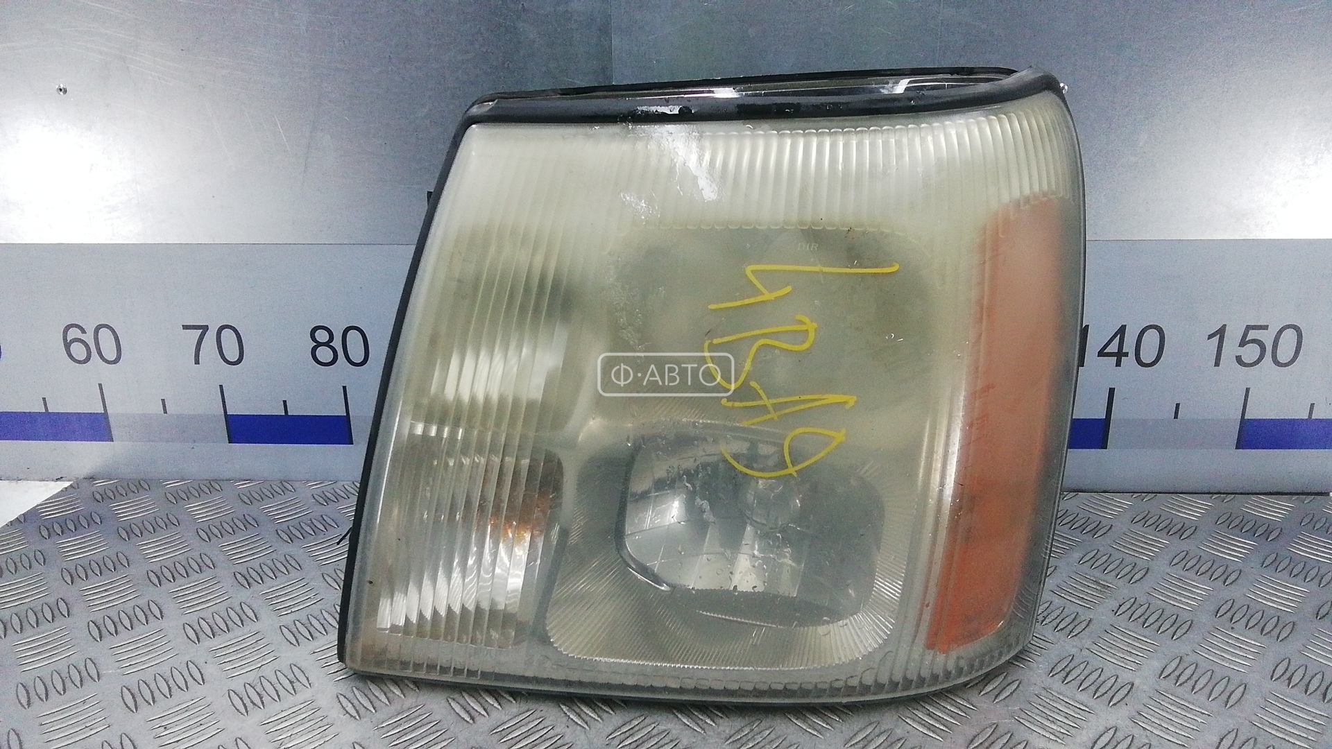 Фара - Cadillac Escalade 2 (2000-2006)