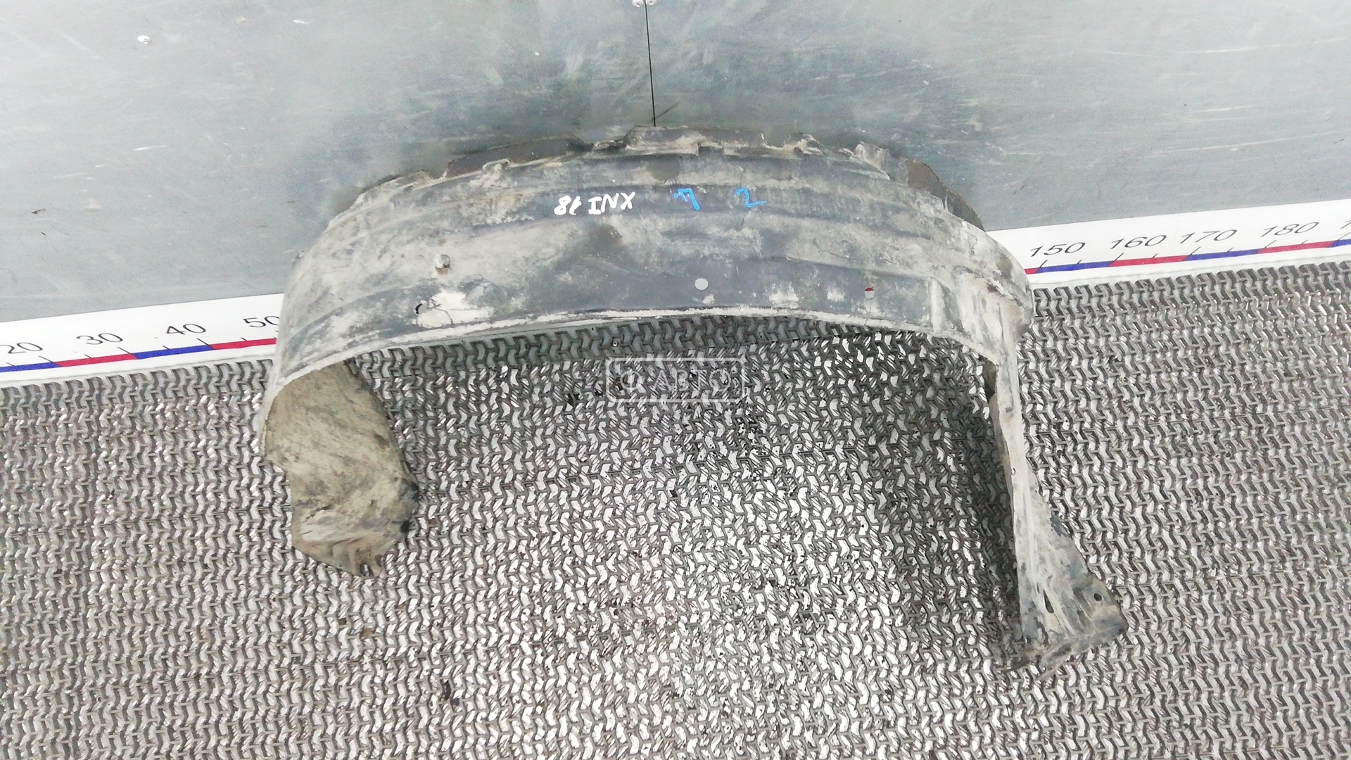 Подкрылок (защита крыла) передний левый Mitsubishi Pajero купить в Беларуси