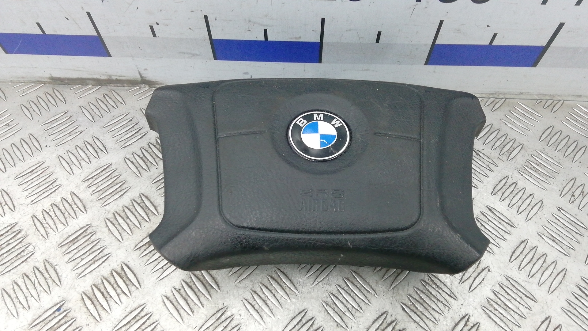 Подушка безопасности (Airbag) водителя - BMW 5 E39 (1995-2003)