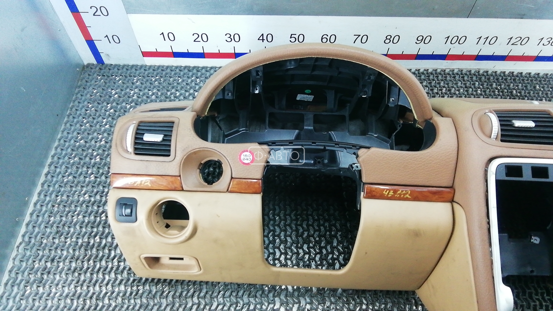 Торпедо (панель передняя) Porsche Cayenne (955/957) купить в Беларуси