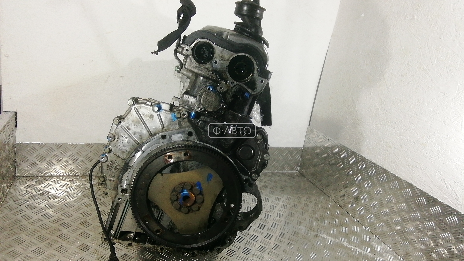 Контрактный двигатель BAC Volkswagen Touareg 2.5 R5 TDI без навесного