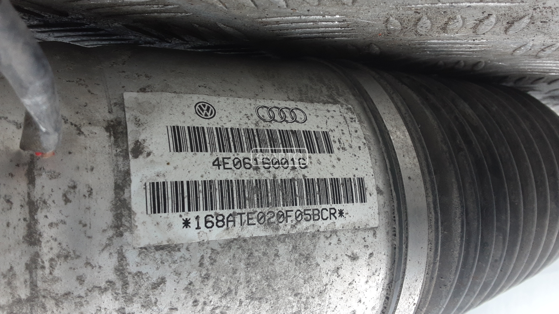 Пневмоподушка задняя левая Audi A8 D3 купить в России