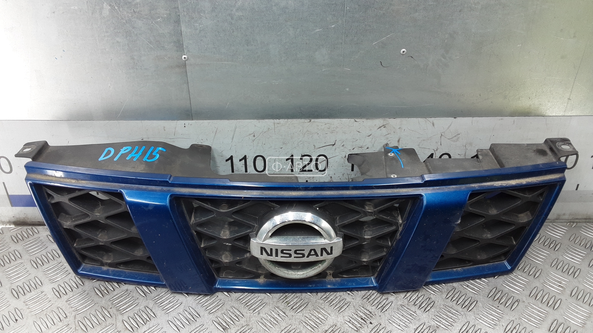Решетка радиатора (капота) - Nissan X-Trail T31 (2007-2015)