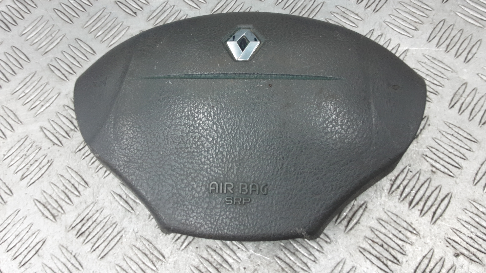 Подушка безопасности (Airbag) водителя - Renault Scenic (1996-2002)