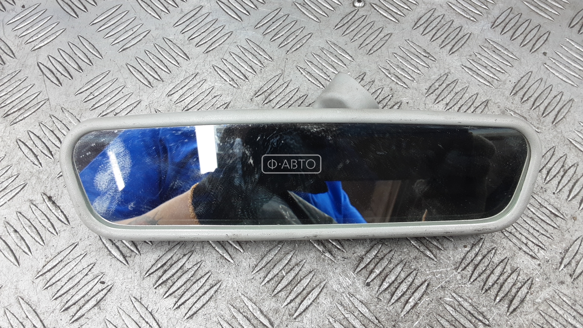 Зеркало салона - Audi A4 B7 (2004-2007)