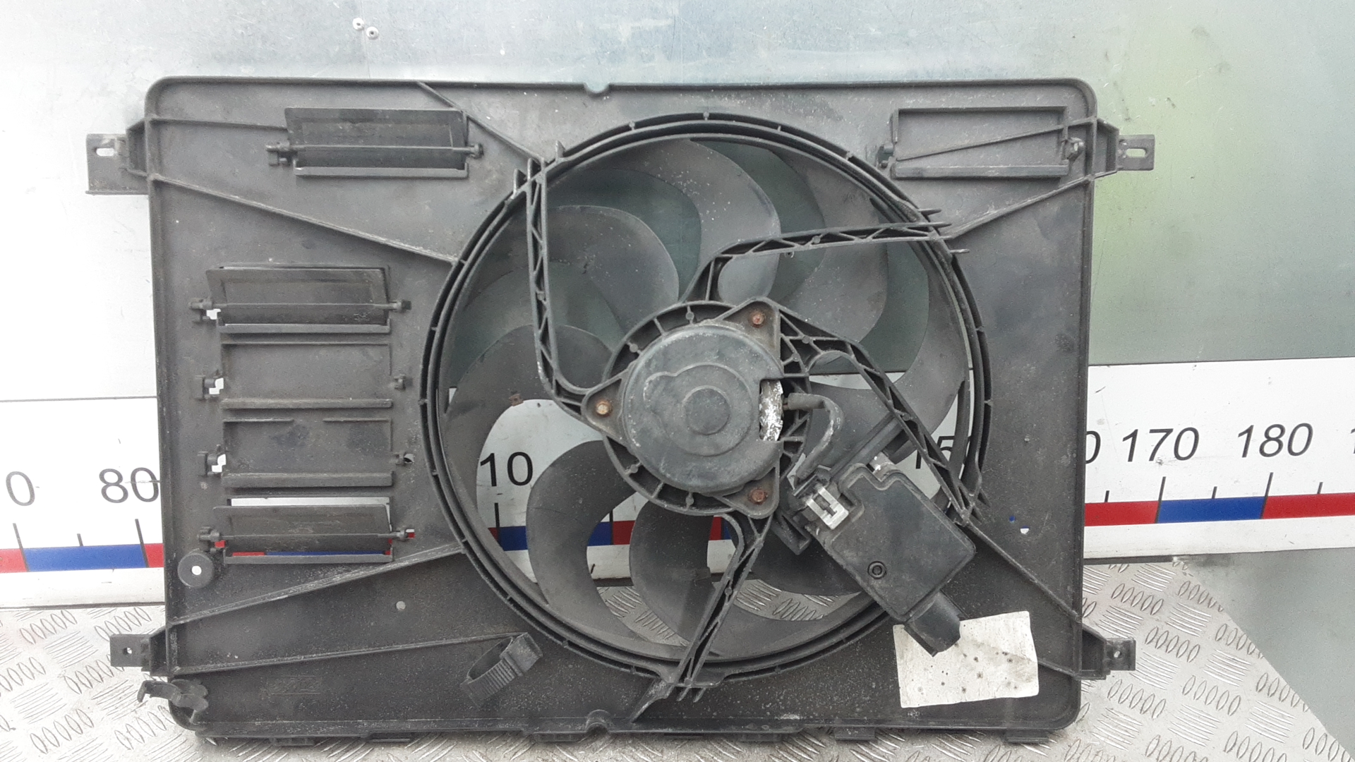 Вентилятор радиатора основного - Ford Kuga (2008-2012)