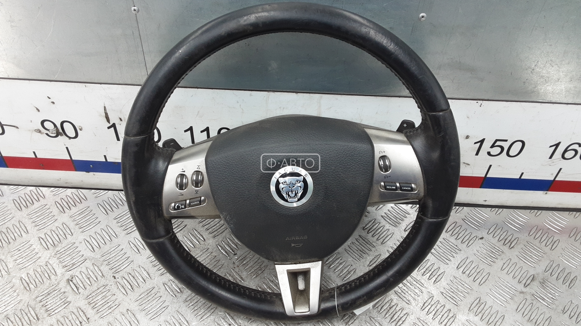 Руль Jaguar XF X250 купить в Беларуси