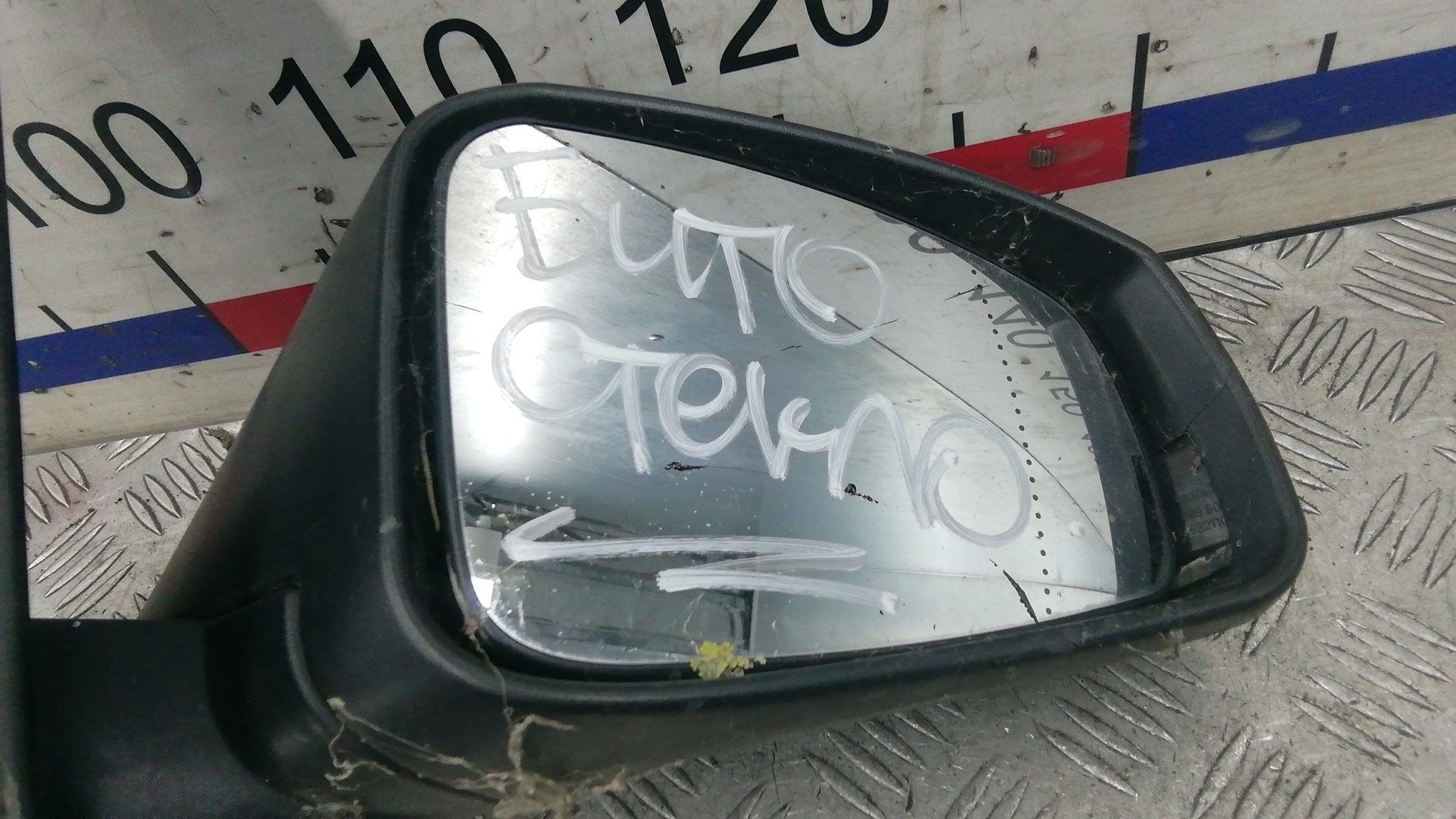 Зеркало боковое правое Renault Megane 3 купить в России