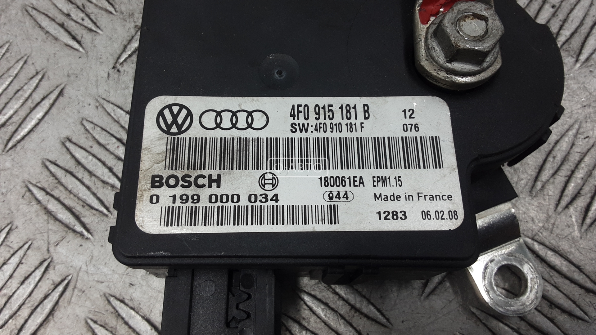 Клемма аккумулятора минус Audi A6 C5 купить в России