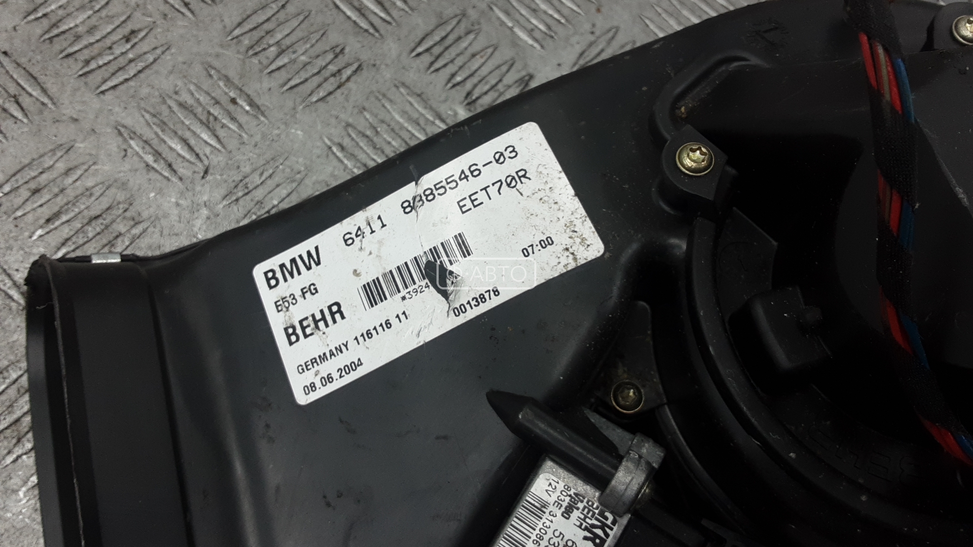 Моторчик печки (вентилятор отопителя) BMW X5 (E53) купить в России