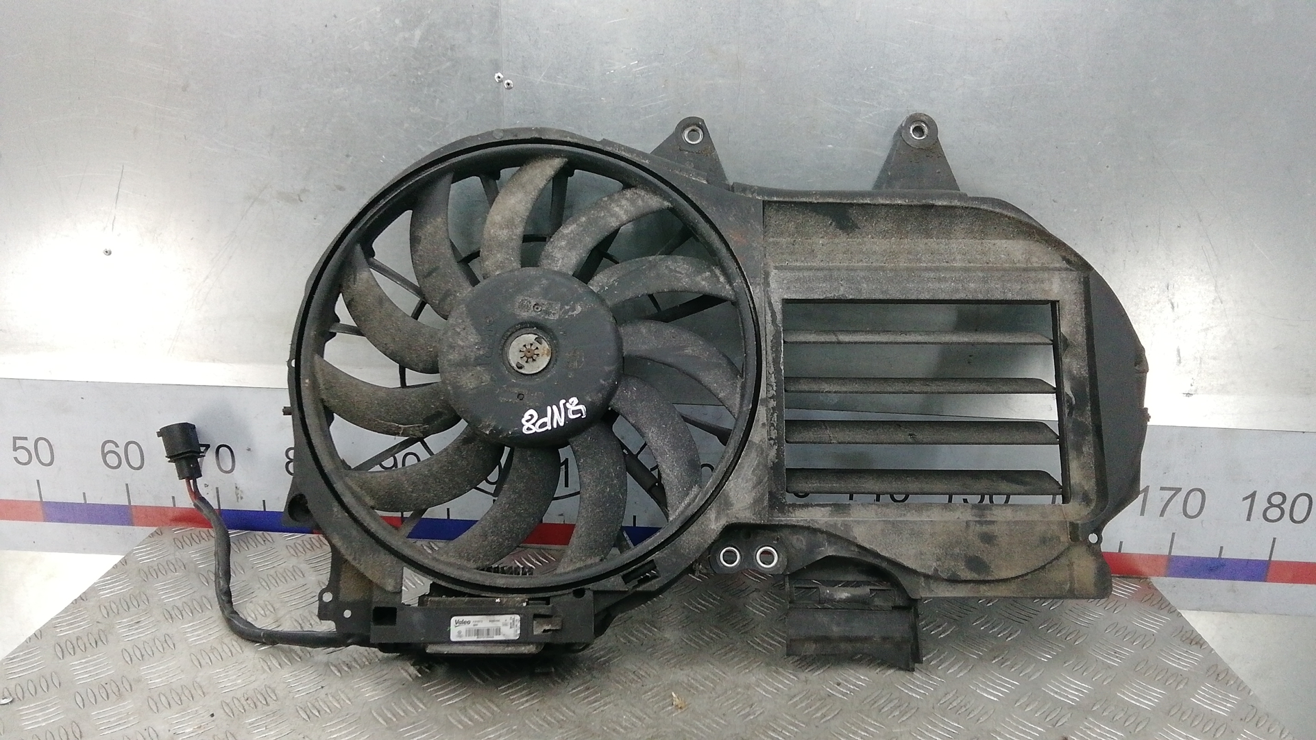 Вентилятор радиатора основного - Audi A4 B7 (2004-2007)