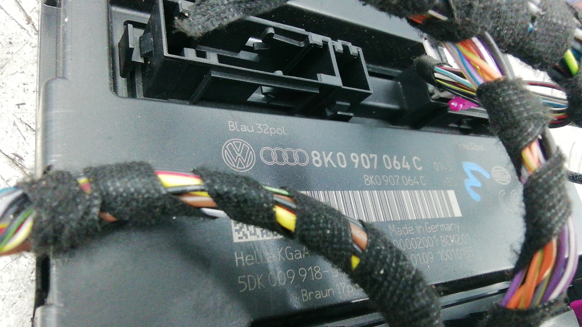Блок комфорта Audi A5 8T купить в России