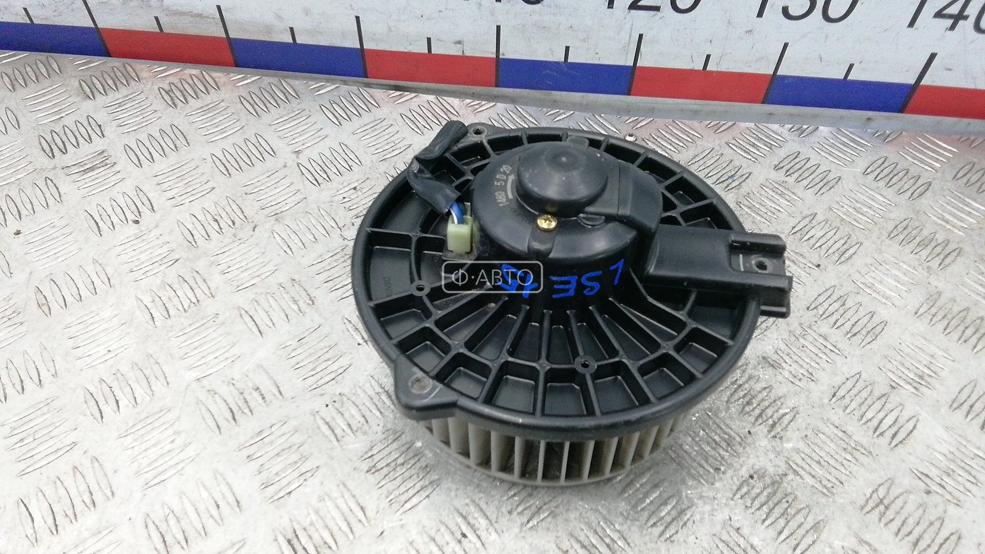 Моторчик печки (вентилятор отопителя) Suzuki Liana купить в России