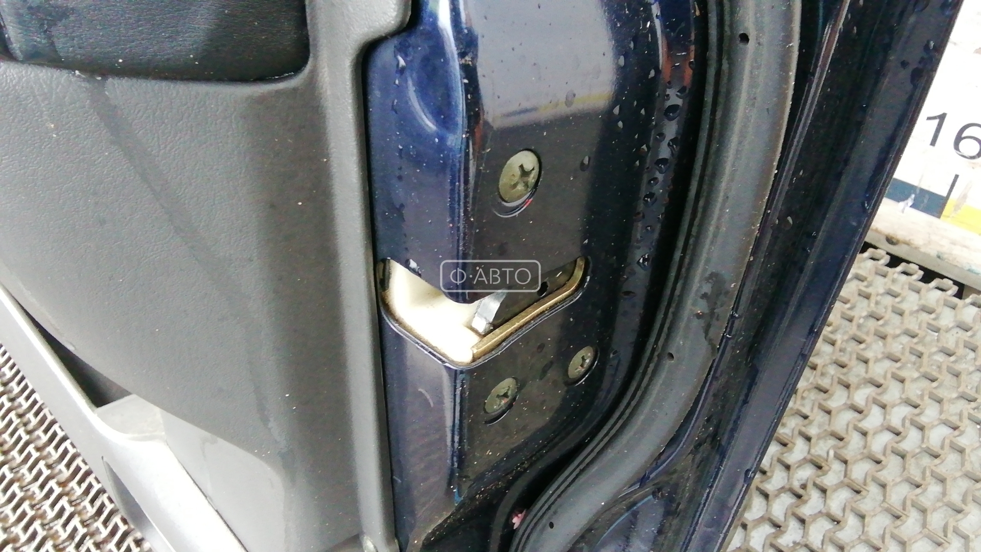 Дверь передняя правая Mitsubishi Pajero Sport 1 купить в России