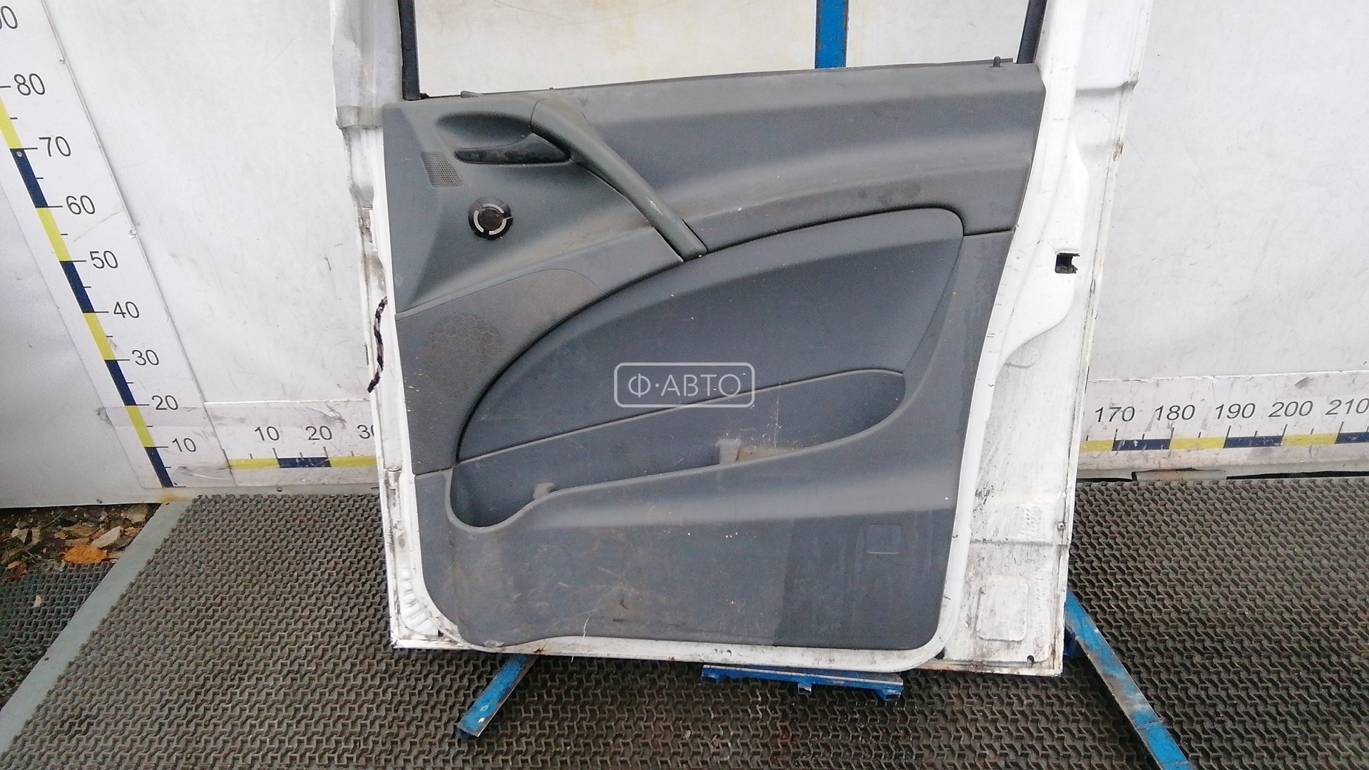 Дверь передняя правая Mercedes Vito (W639) купить в Беларуси