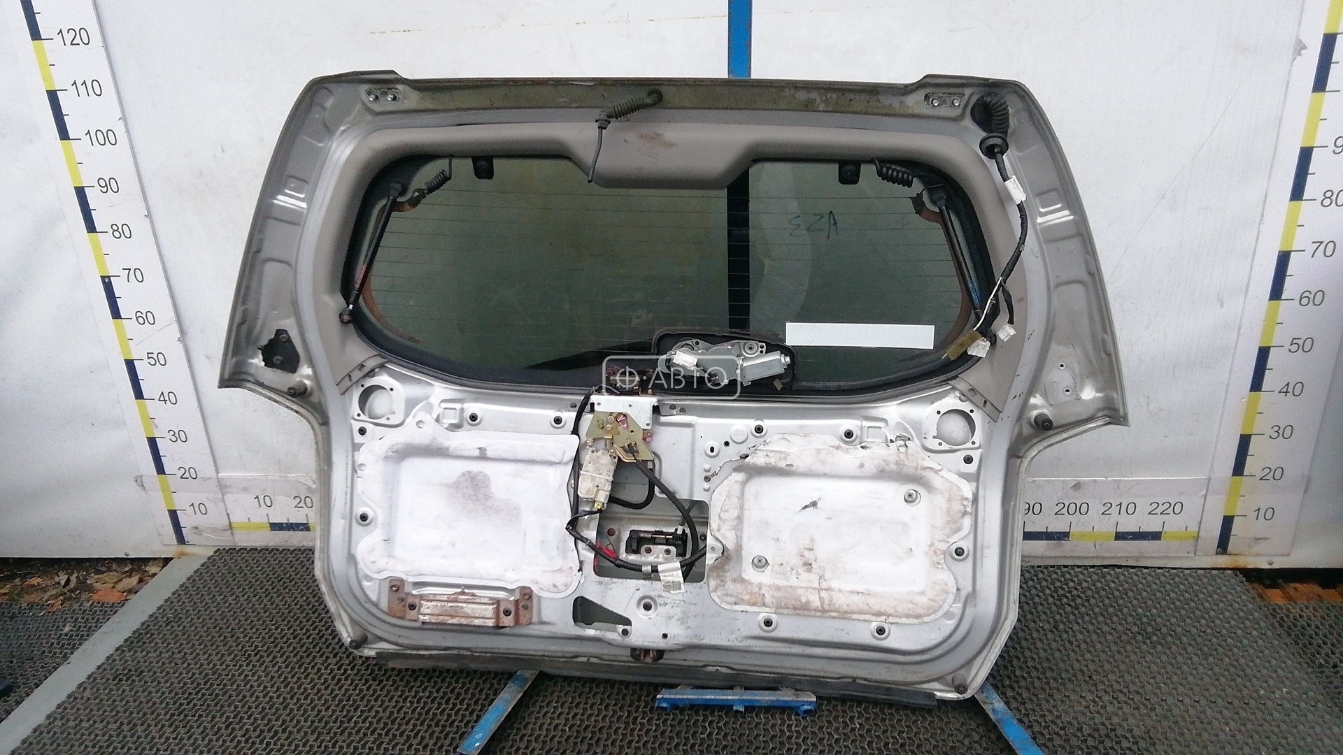 Крышка (дверь) багажника Nissan Pathfinder (R51) купить в Беларуси