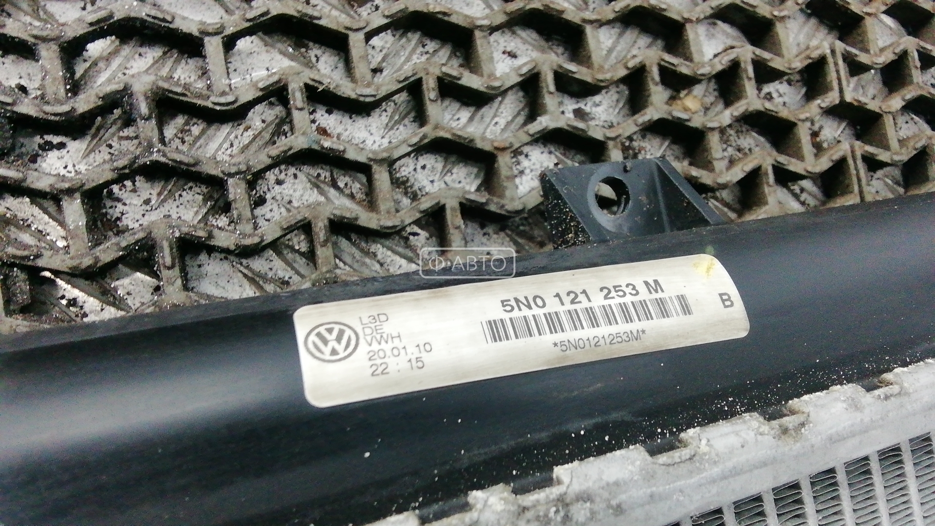 Радиатор основной Volkswagen Tiguan 1 купить в России