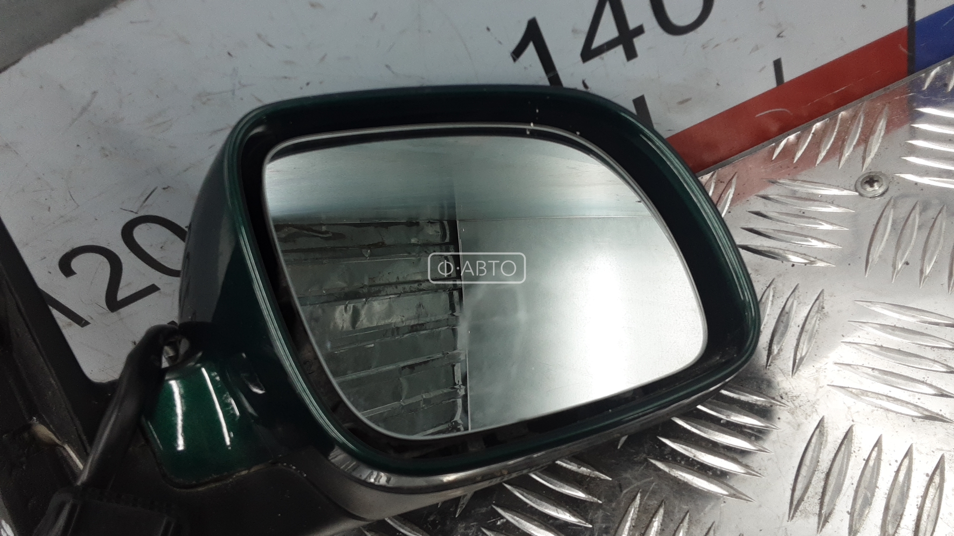 Зеркало боковое правое Volkswagen Passat 6 купить в России