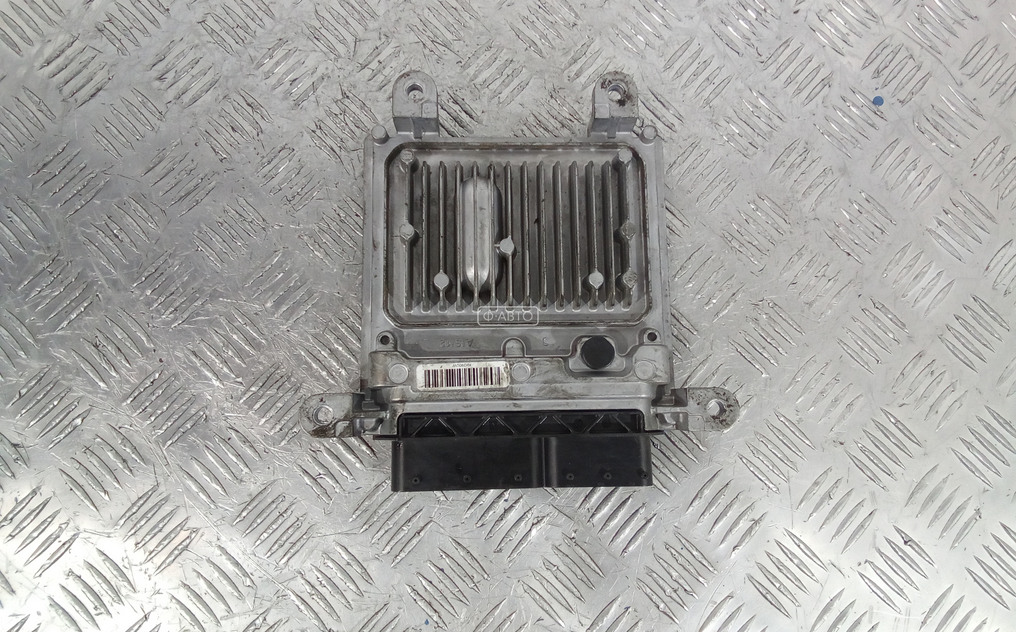 Блок управления ЭБУ (двигателя) - Mercedes C W204 (2008-2015)
