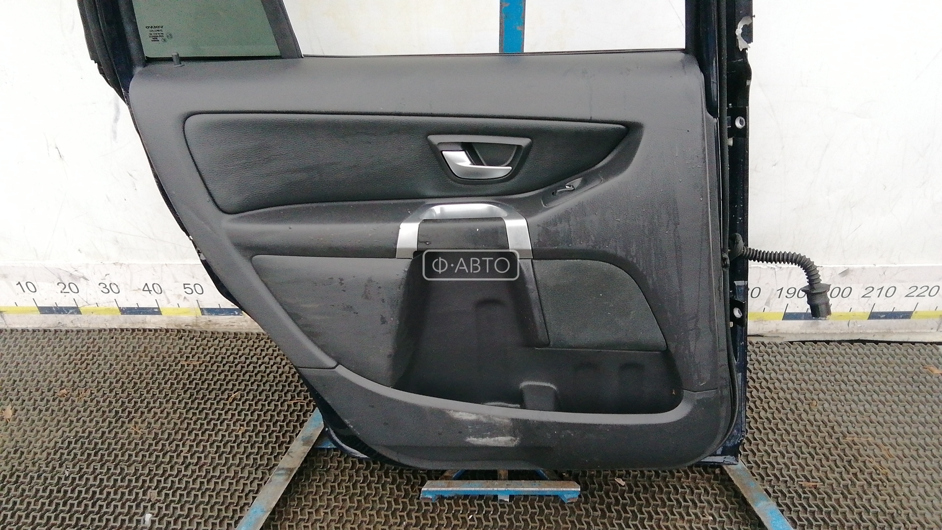 Дверь задняя левая Volvo XC90 1 купить в России