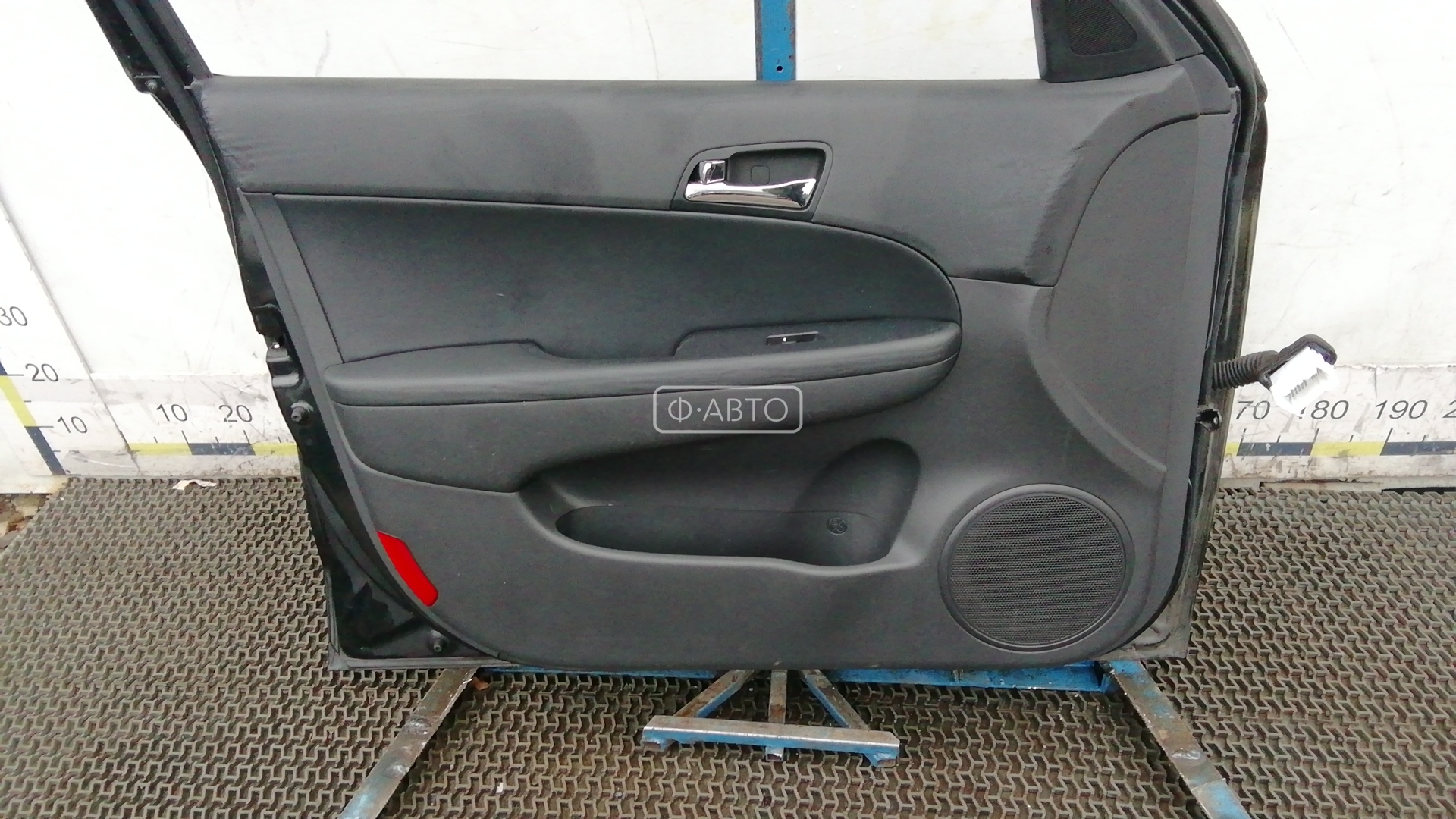 Дверь передняя левая Hyundai i30 1 купить в Беларуси