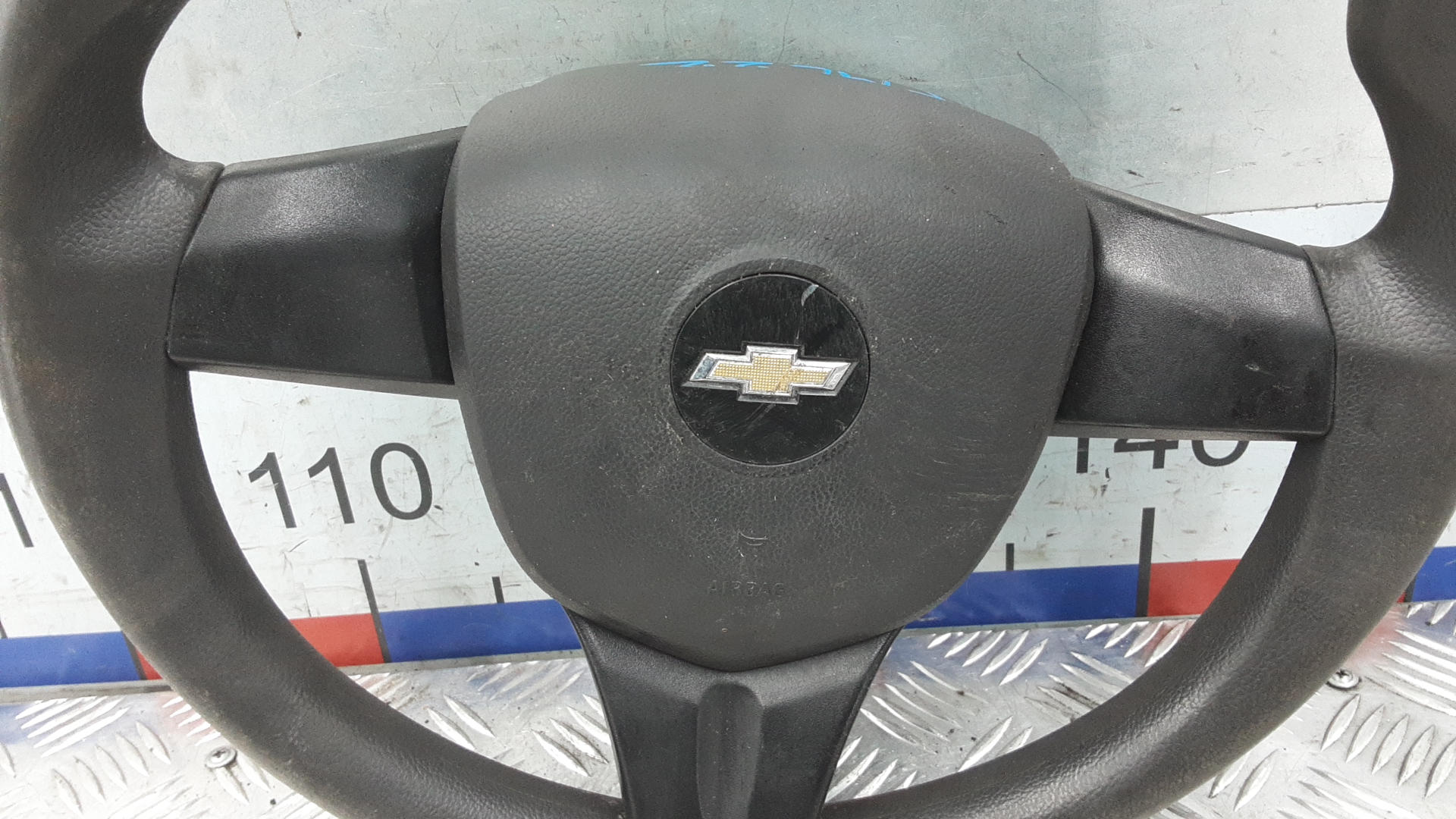 Руль Chevrolet Spark (M200) купить в России