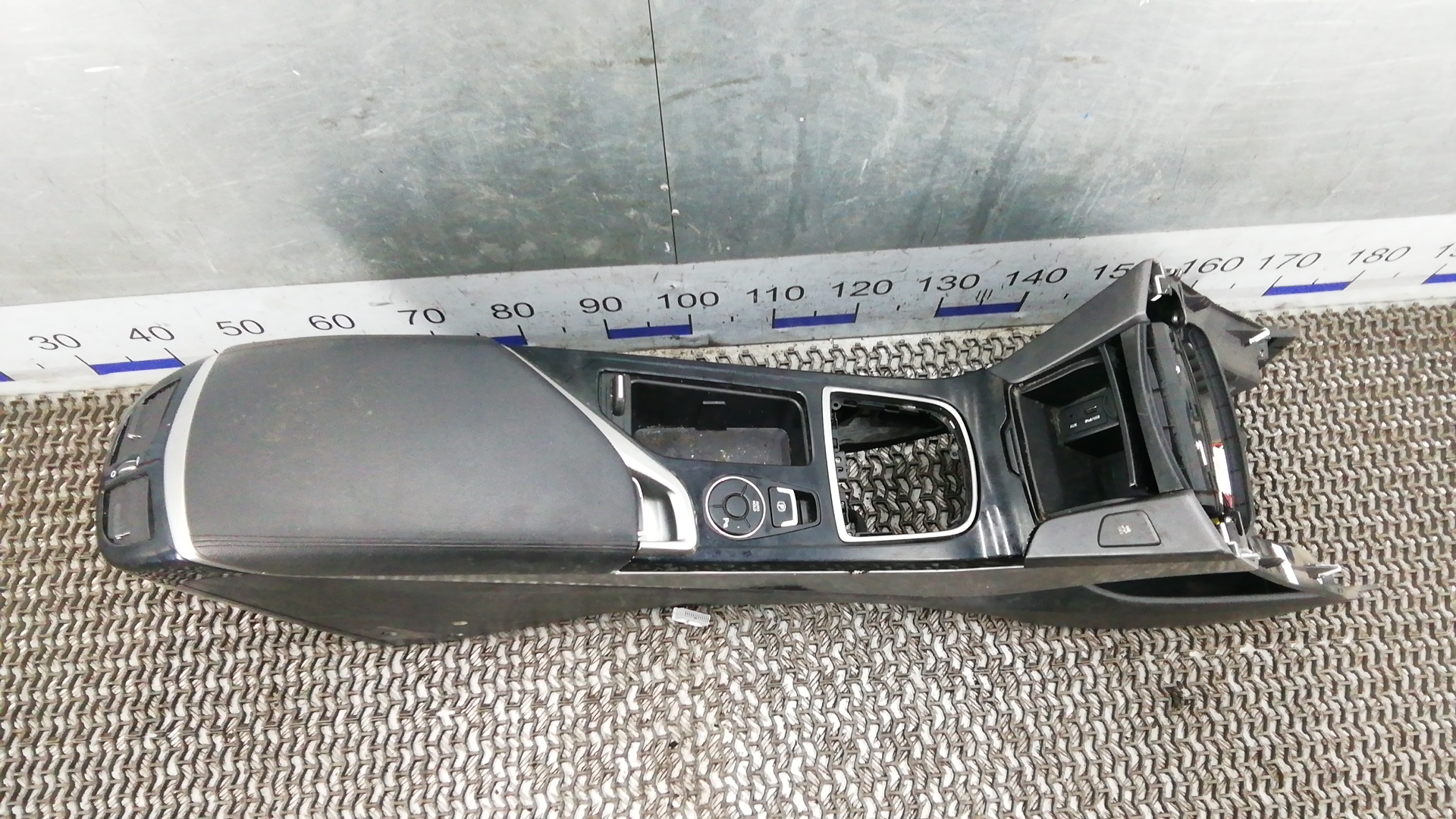 Подлокотник к Hyundai i40, 2013, купить | DT-TML01IX01. Фото #2