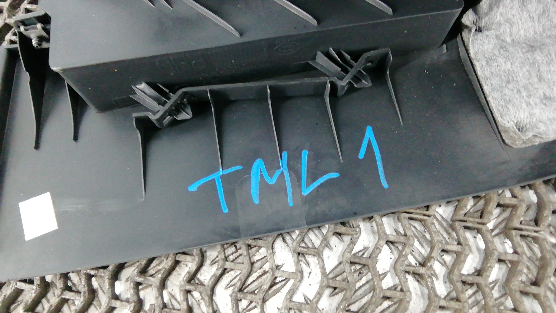 Подлокотник к Hyundai i40, 2013, купить | DT-TML01IX01. Фото #7